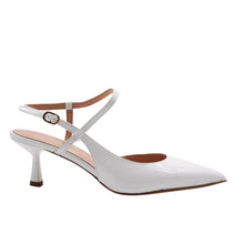 Slingback in vernice