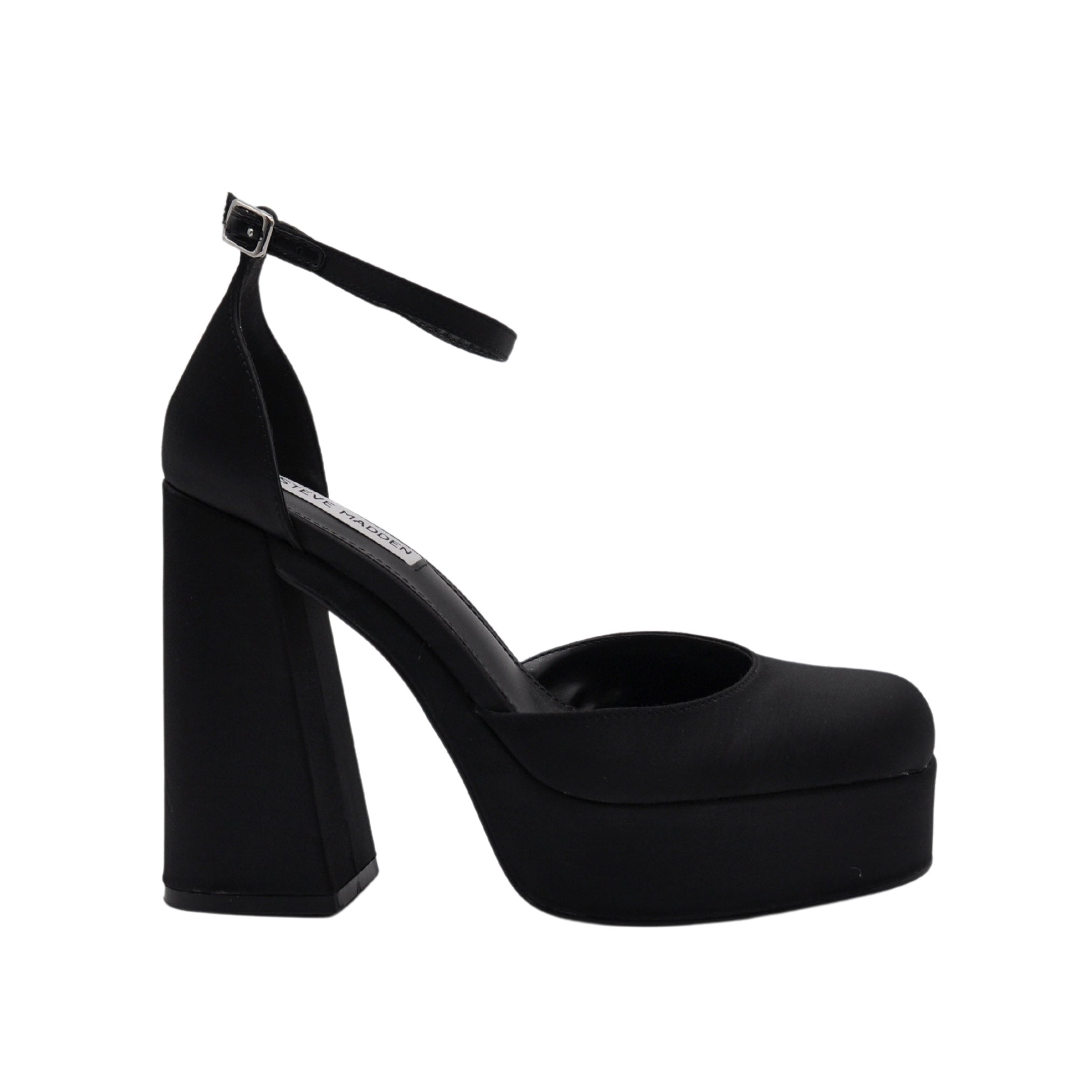Scarpa in raso nero