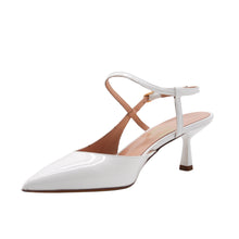 Slingback in vernice