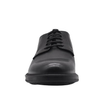 Scarpa stringata liscia
