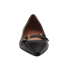 Ballerina nera in vernice