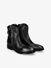 Strategia stivaletto vitello nero