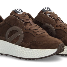 SNEAKERS NO NAME