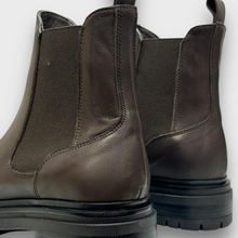 Black True Beatles t moro