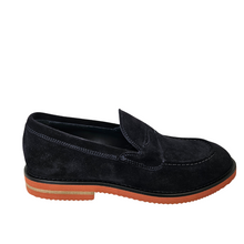 hundred mocassino