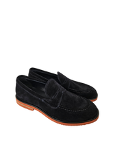 hundred mocassino